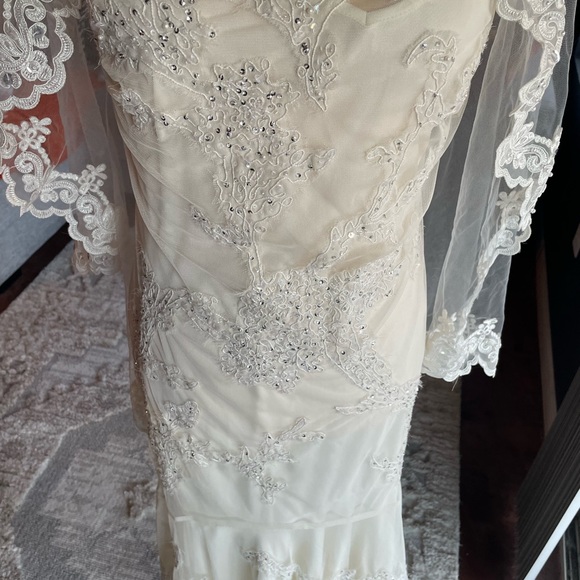 Vintage WEDDING DRESS - Picture 16 of 16